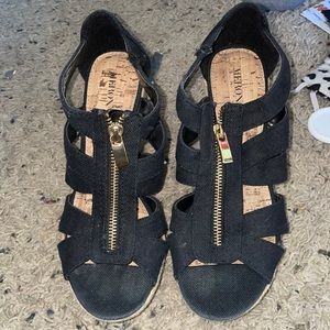 Size 6.5 merona heels